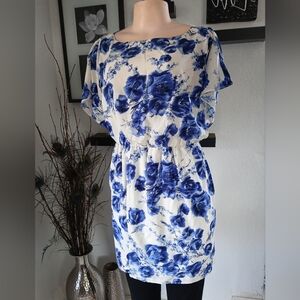 Alice + Olivia Blue Floral Midi Dress